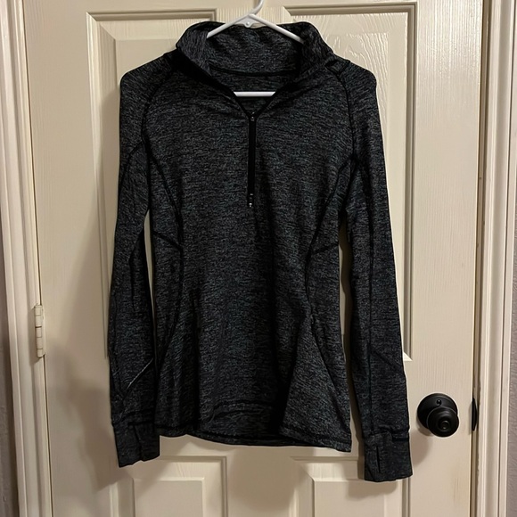 Lululemon Half Zip Pullover, 8 - Picture 1 of 3